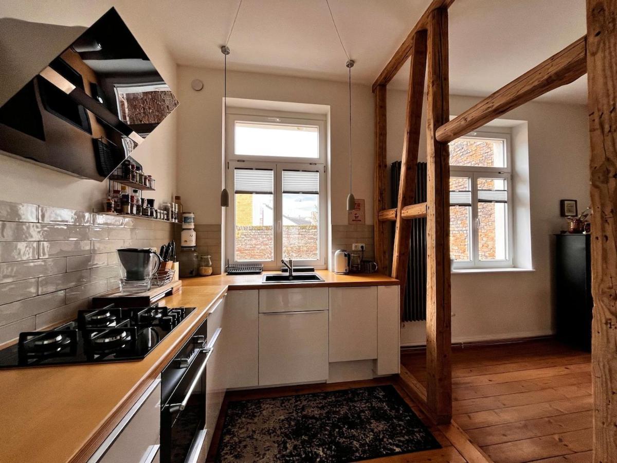 - Historic Charm Apartment